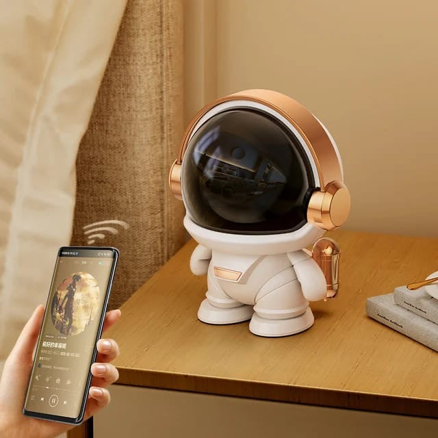 Astronaut Galaxy Speaker
