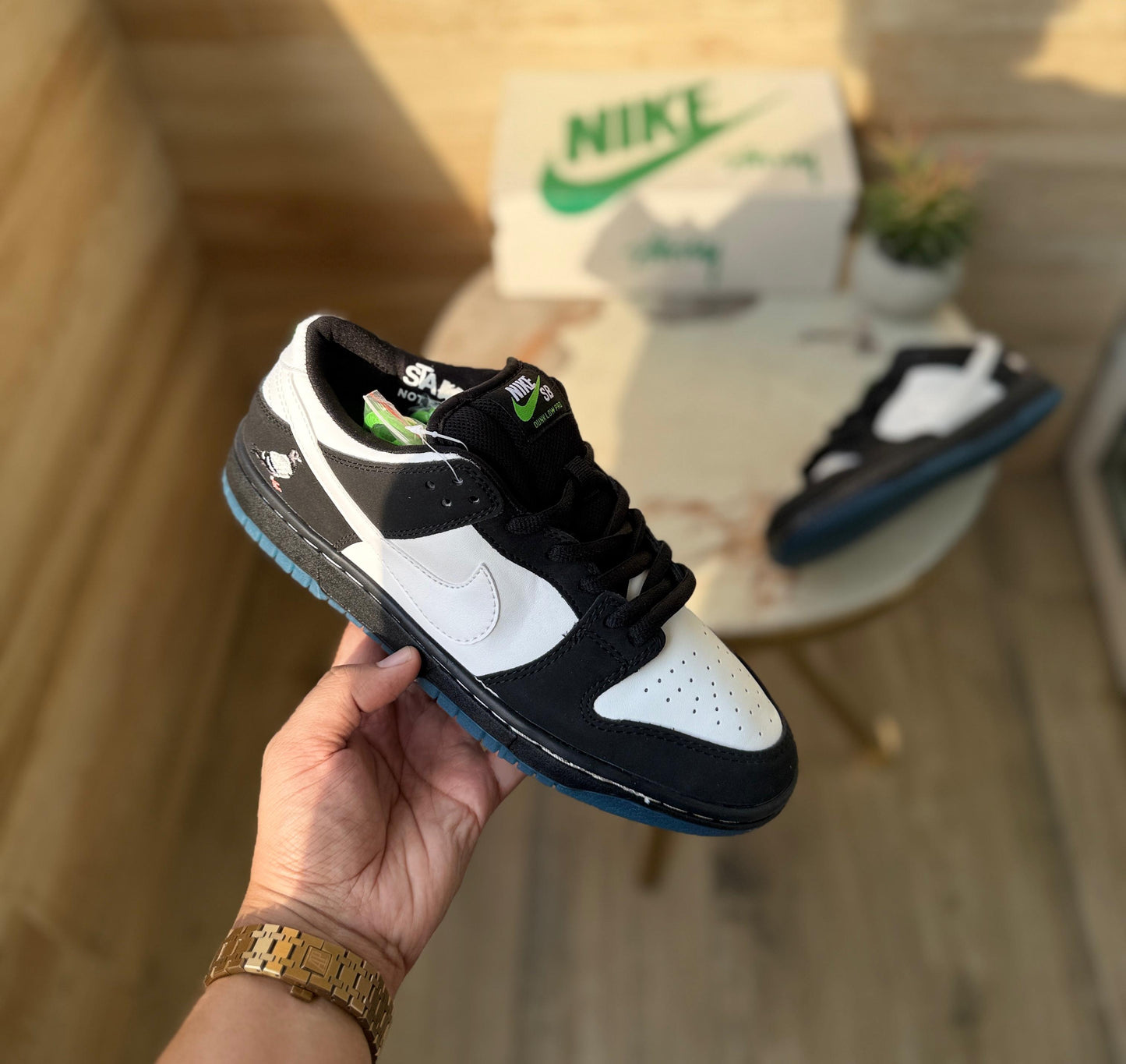 NIKE SB DUNK NYC PIGEON PANDA