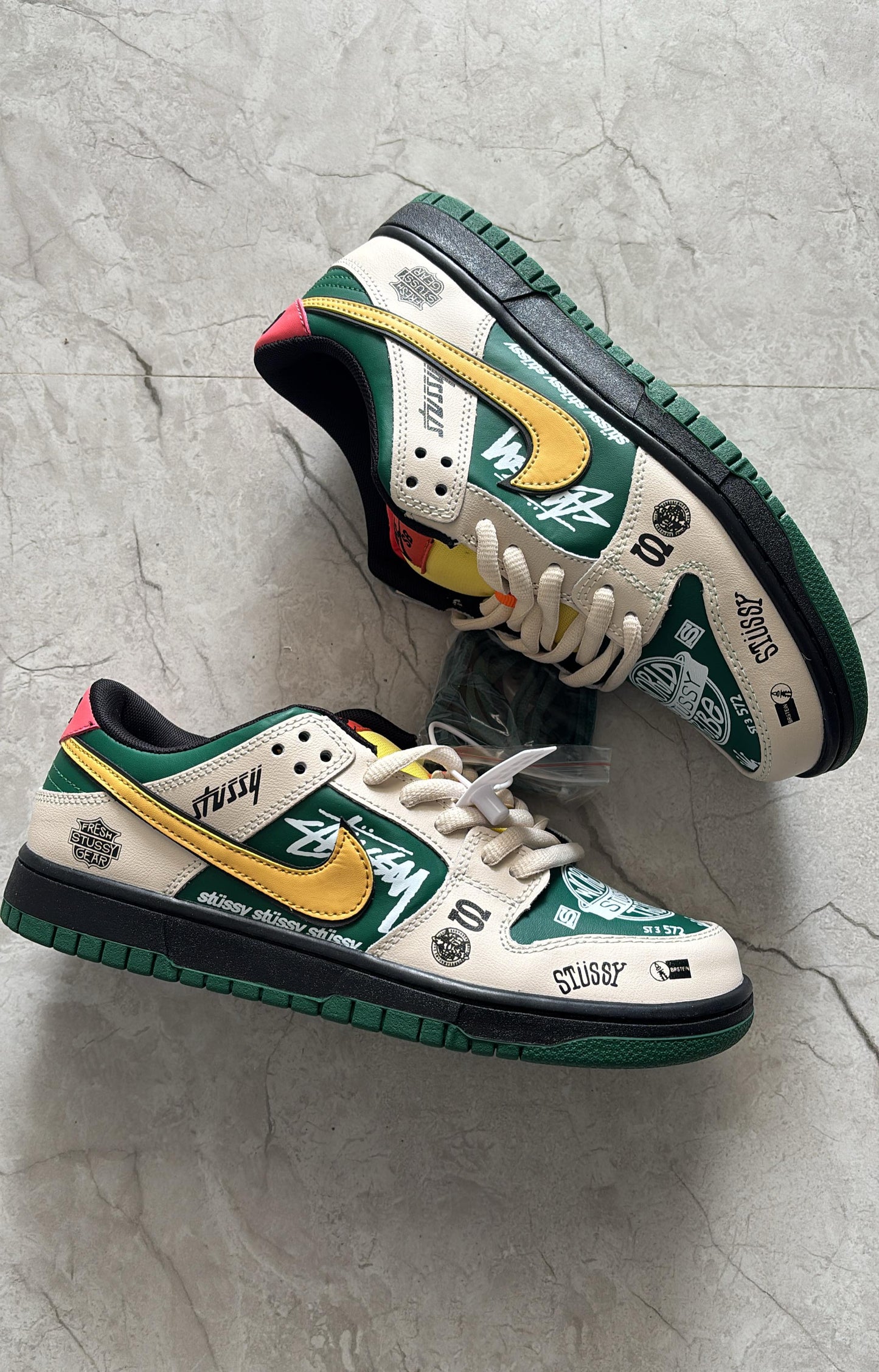 Nike SB dunk stussy